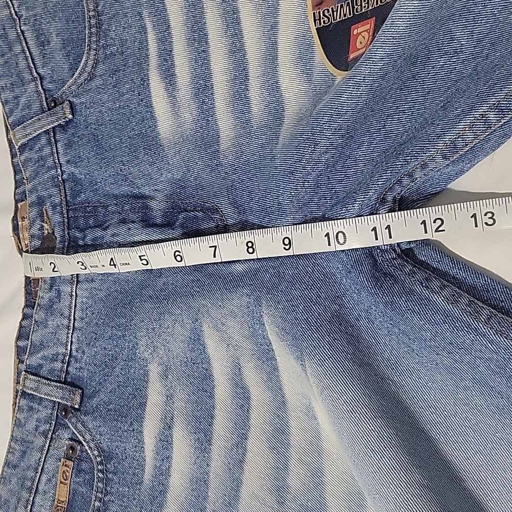 l.e.i Jens Bootcut for Women size 13 Denim thick and not flexible - Picture 10 of 14